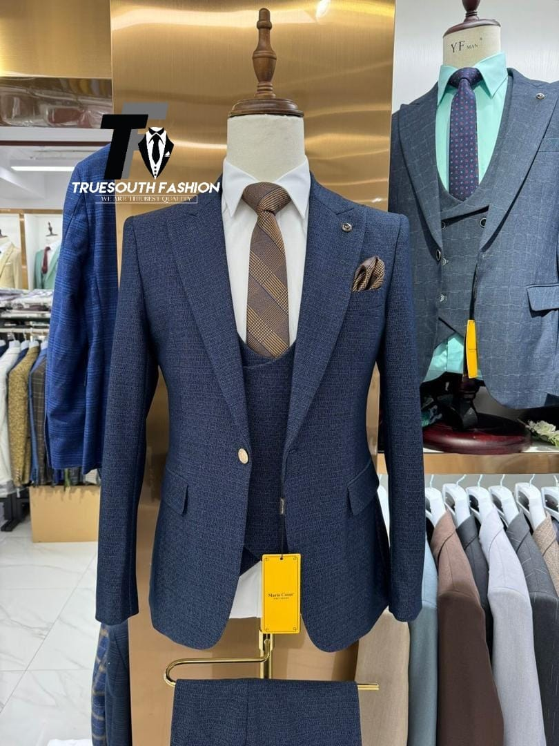 Suit bleu