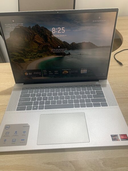 Dell Inspiron 16