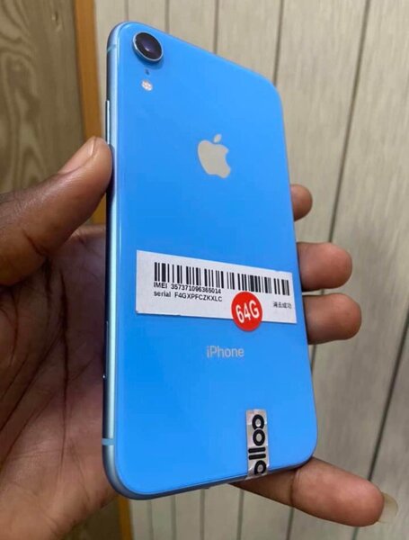 iPhone XR