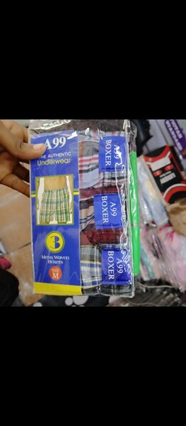 Checked boxer's