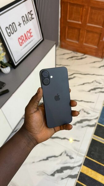 iPhone 16 plus