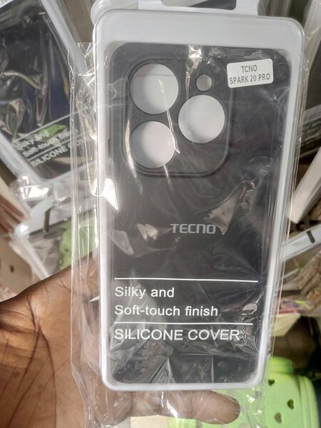 Tecno spark 20 pro