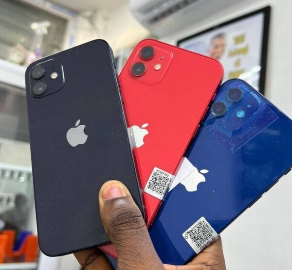 iPhone 12