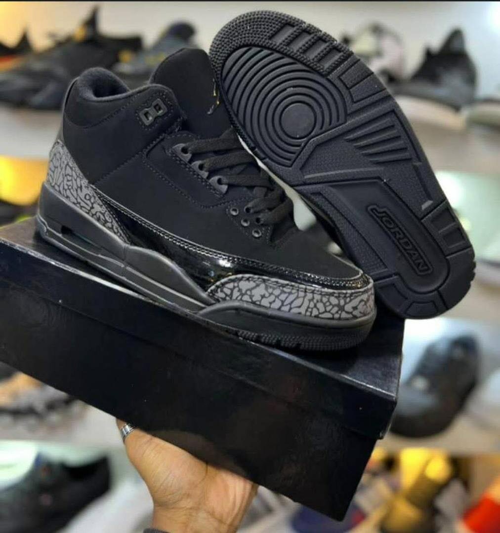 AIR JORDAN SNEAKER