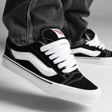 Vans knu school