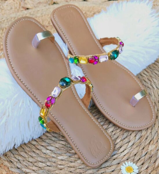 Lux in slip-on