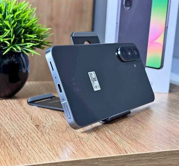 Samsung A56