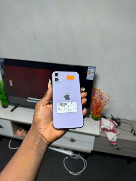iPhone 11