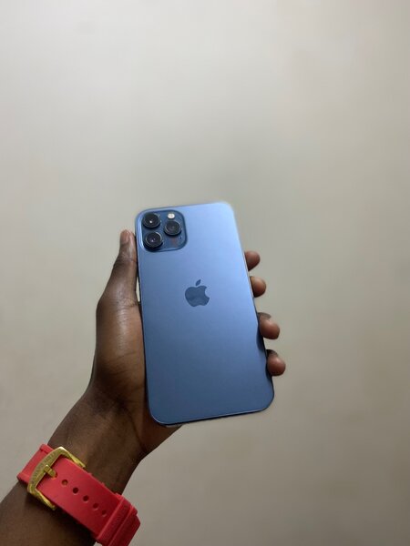 iPhone 12pro max