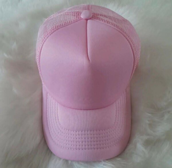 Trucker hats