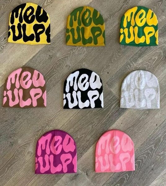 Bonnets colorés à motif