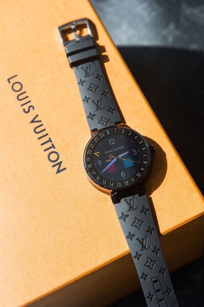 Louis v