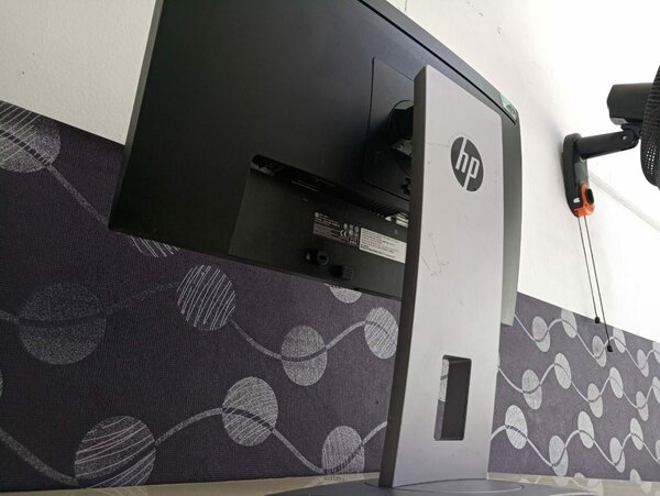 Moniteur HP Z23n 23 pouces