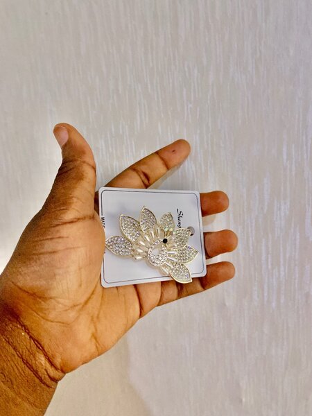 Brooch