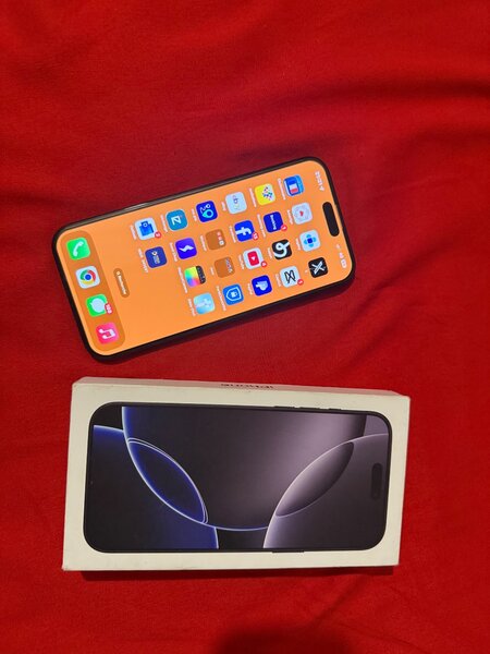 iPhone 16 Pro Max
