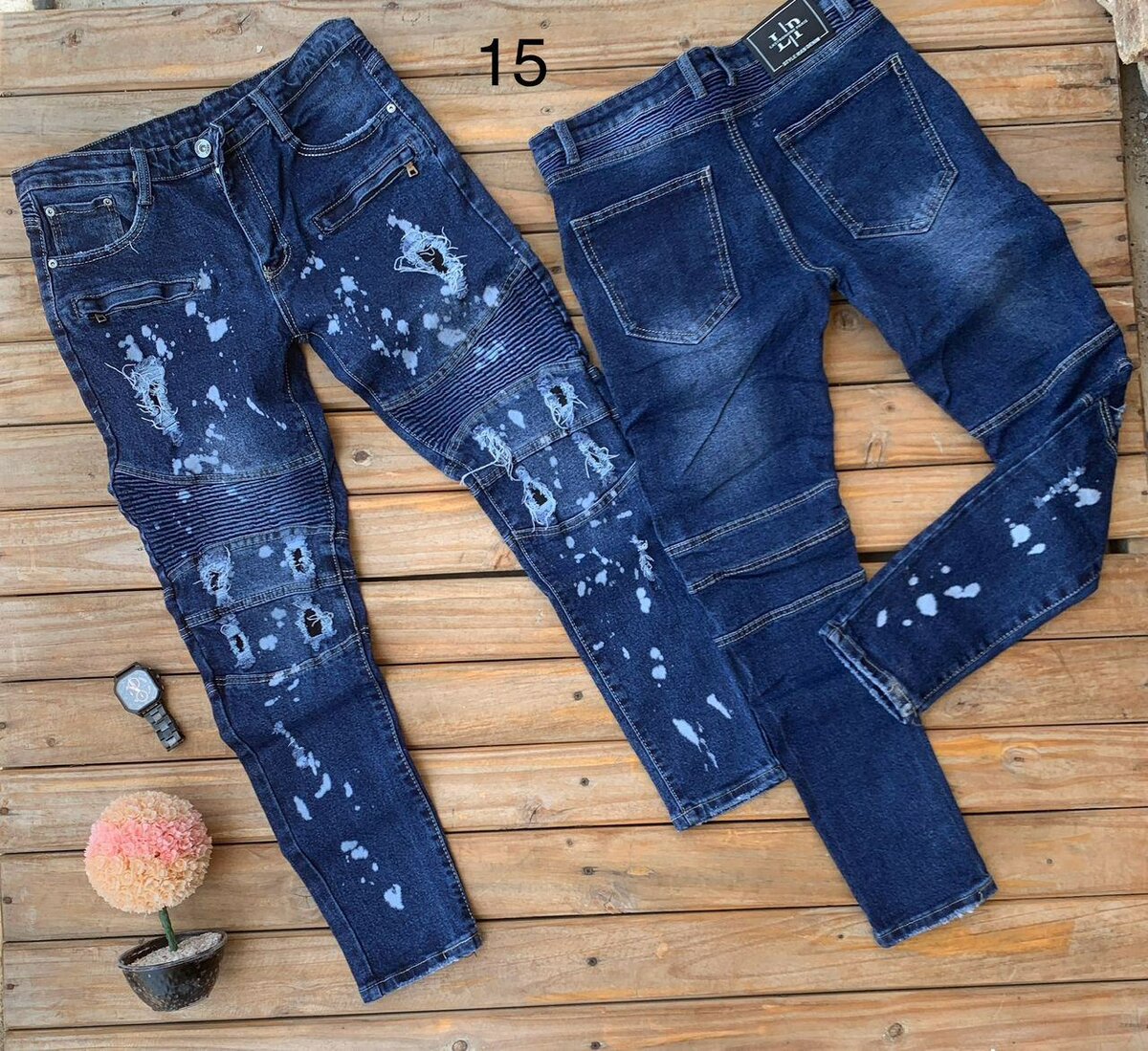 Jeans