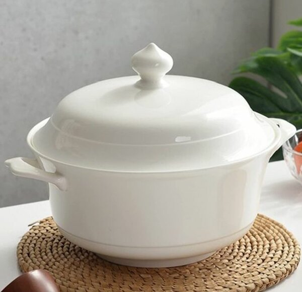 Ceramic food bowl
