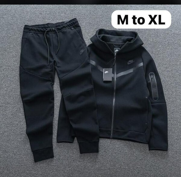Nike tech fleece