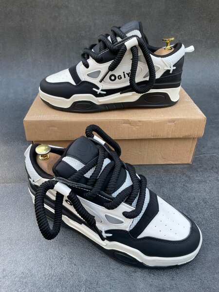 Chaussures ogiy