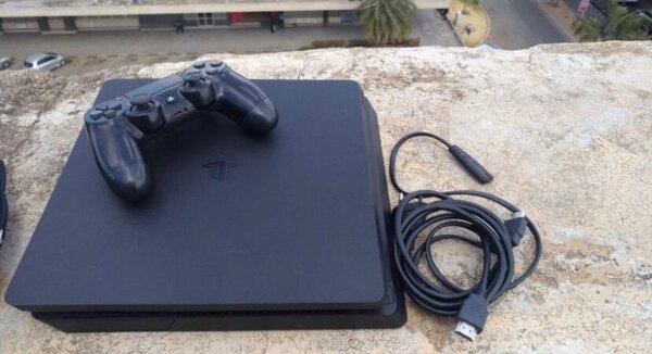 PS4