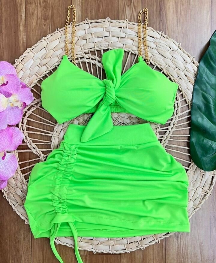 Girl drees