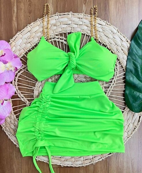 Girl drees