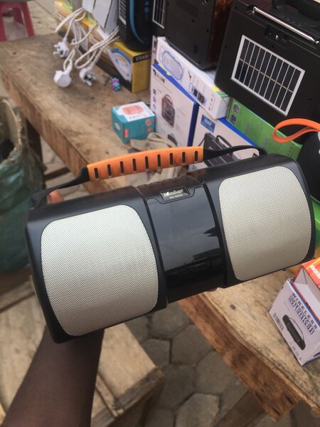 speakers