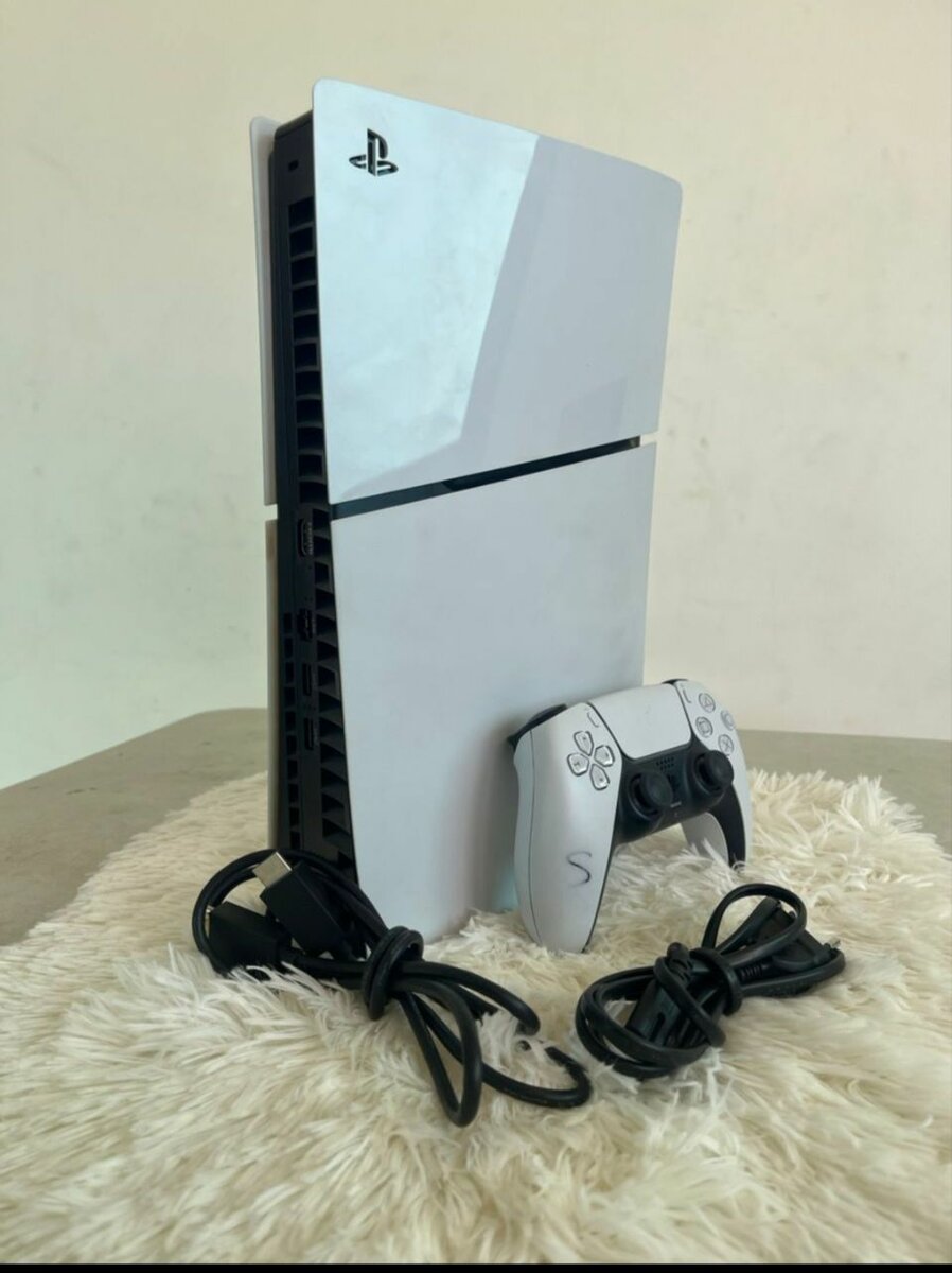 Console PS5 slim+ 1 manette