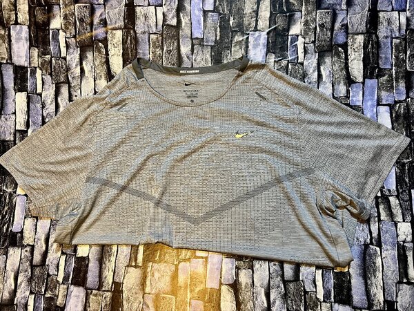 T-shirt sport Nike