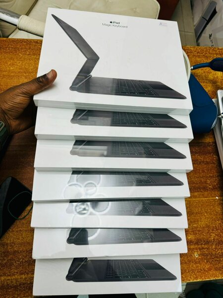 Magic Keyboard