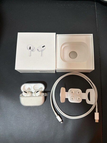 Apple Airpods  Good Sound   Crystal clear sound quality
