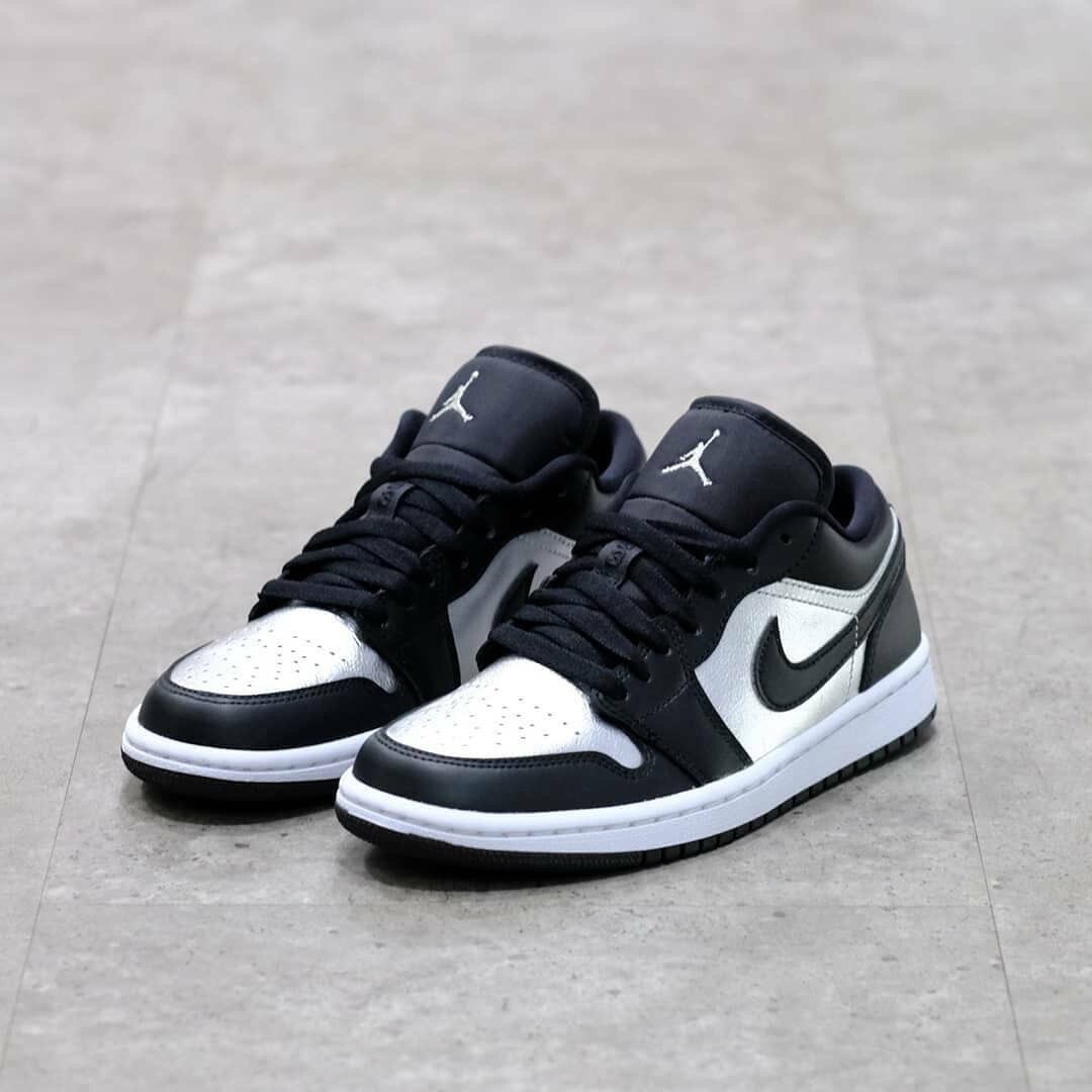 Air Jordan Sneakers