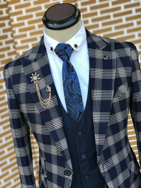 Suit