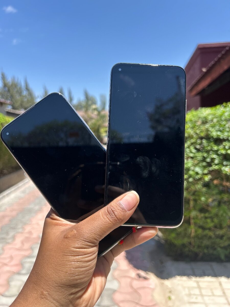 Huawei p40 lite .