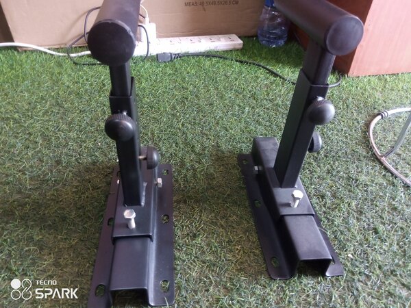 Wall speaker stand