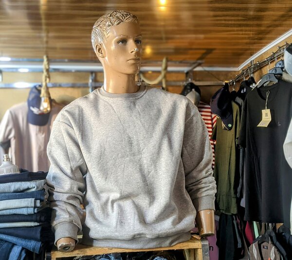 grey pullover