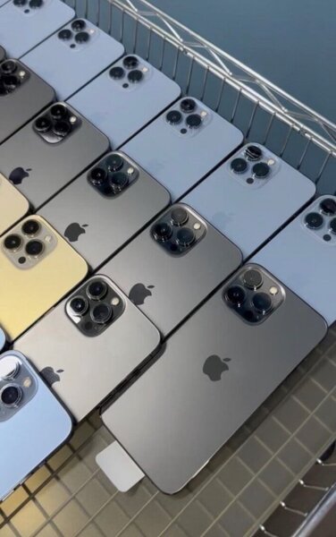 Apple iPhones