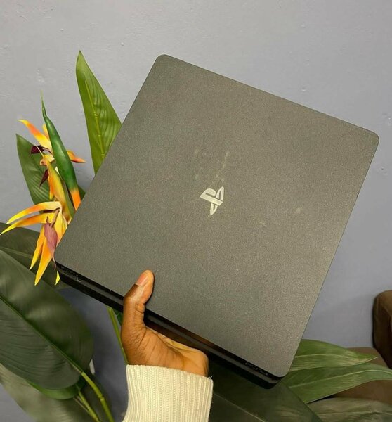 Ps4 im 1TB Storage