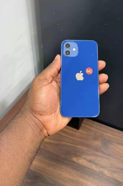 iPhone 12