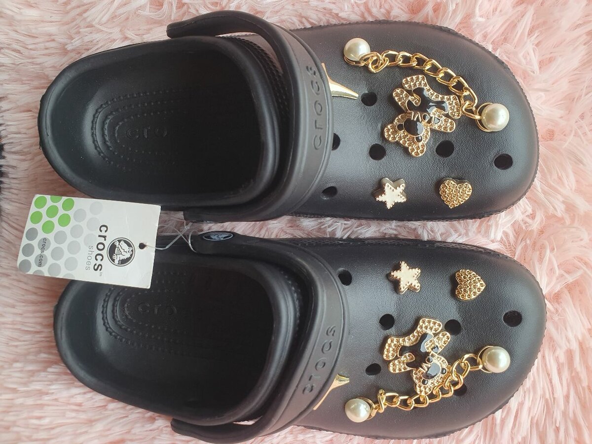 Crocs