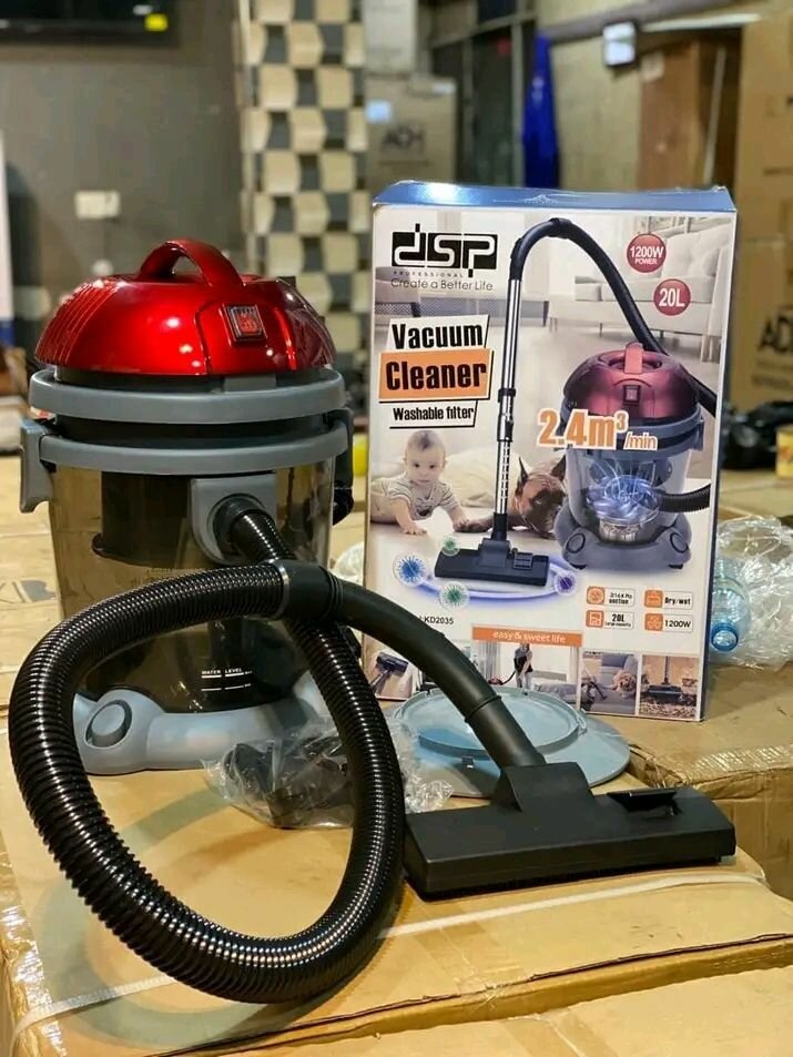 VACUUM CLEANER