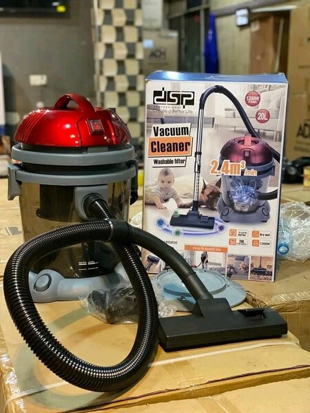 VACUUM CLEANER