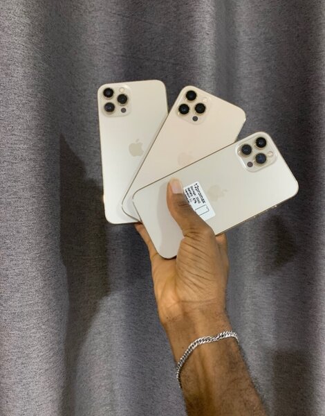 iPhone 12 Pro Max