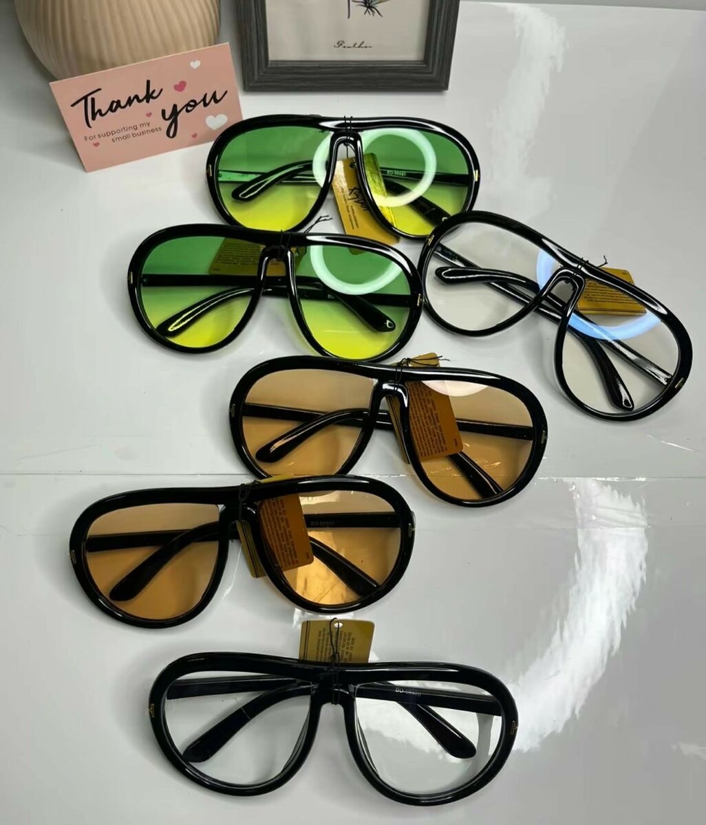 Lunettes de soleil tendance colorées