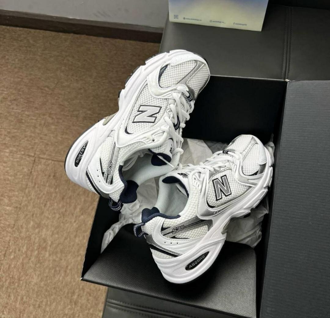 New Balance Ladies White