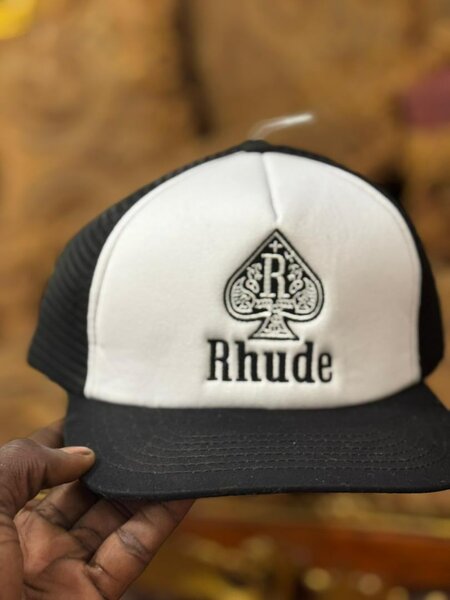 Chapeau