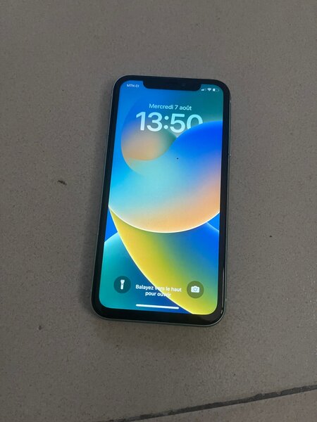 iPhone 11