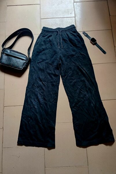 Pantalon en velours noir
