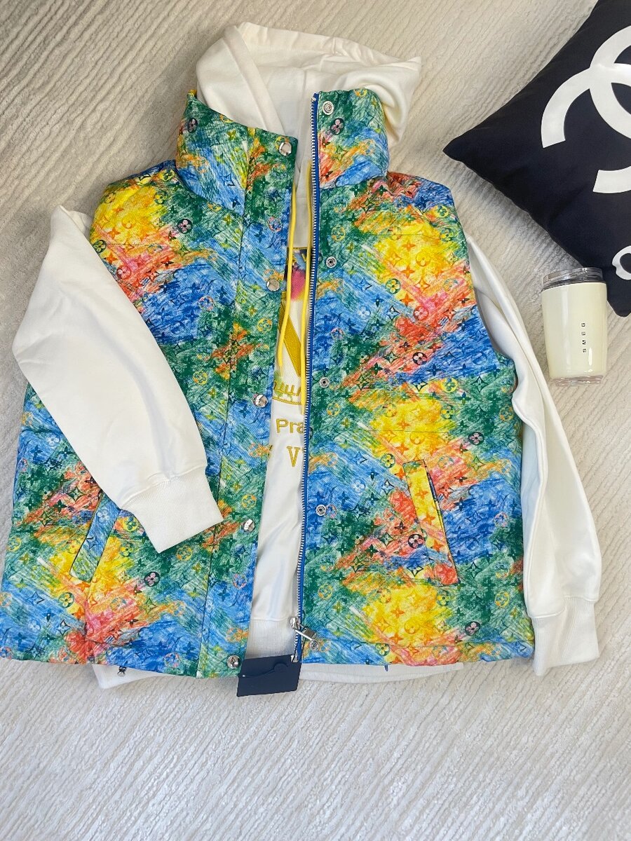 Louis  Vuitton