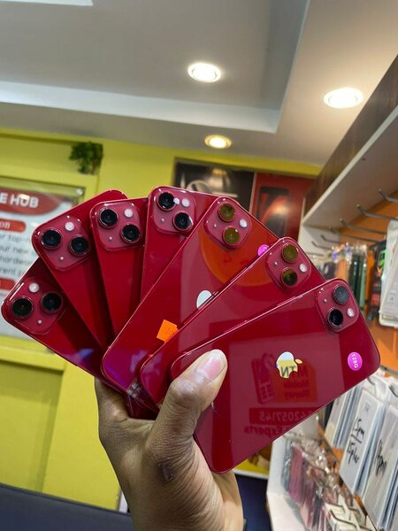 iPhone 13